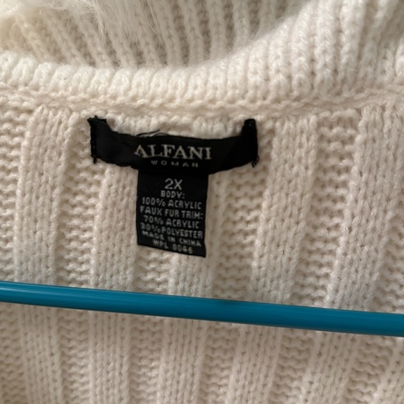 Alfani ivory sweater with faux fur trim, size 2X - Picture 3 of 11